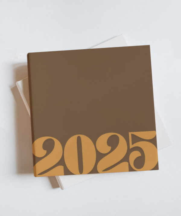 Album fotograficzny 30x30 2025 brązowy